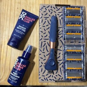 Dollar shave club set